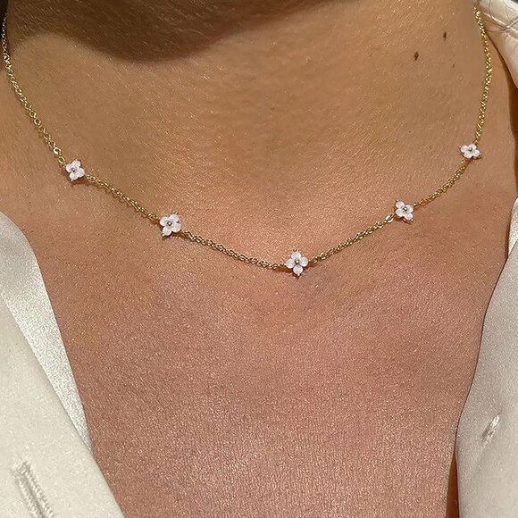 Elegant 16+2.7in Gold or Silver Cubic Zirconia Layered Necklace for Women with B - Picture 8 of 9